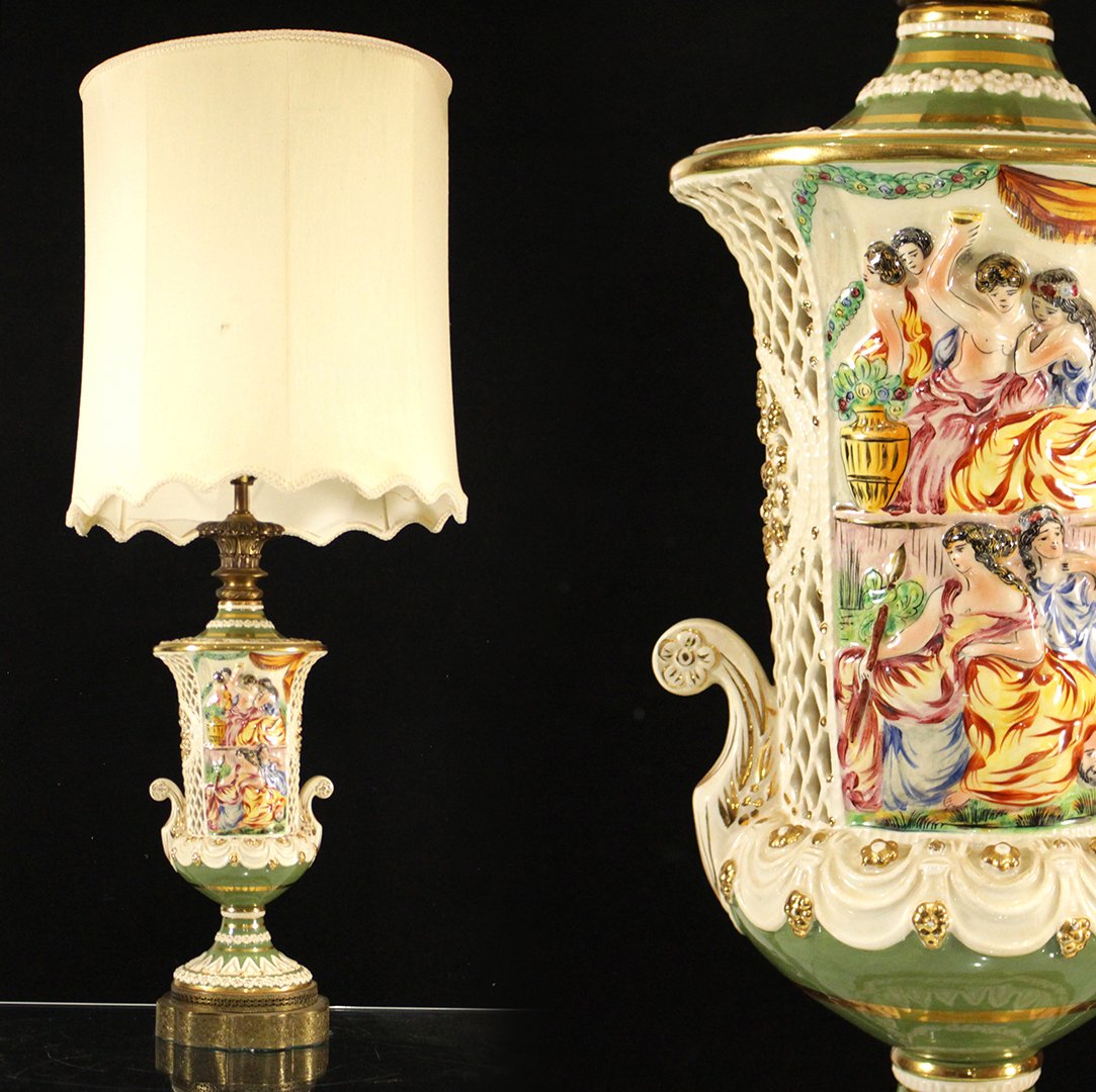 Vintage Capodimonte Lamp , Hollywood Regency