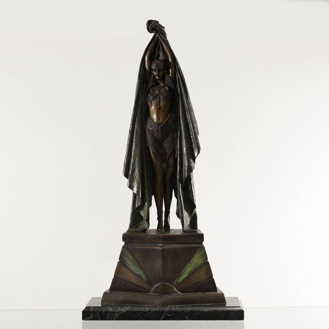 D H Chiparus Art Deco Flapper Girl Bronze Sculpture (1 of 9)