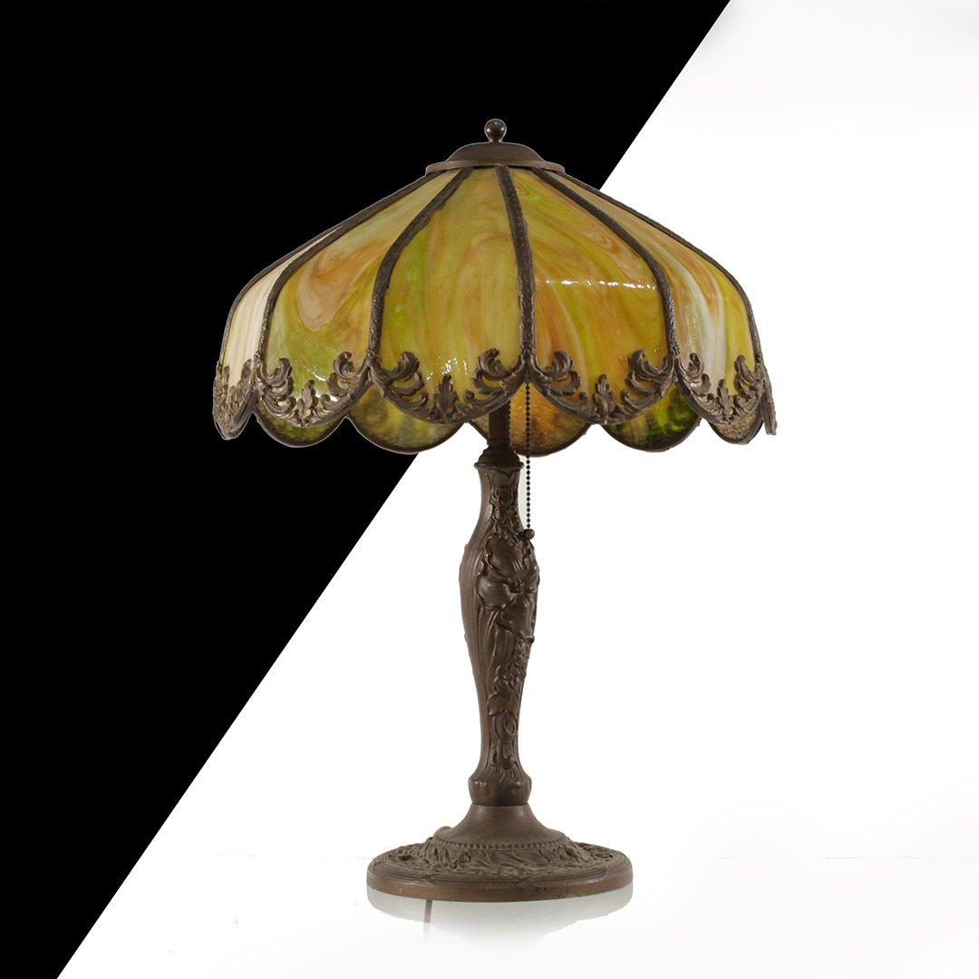 Antique 8-Panel Bent Curved Slag Glass Table Lamp (1 of 11)