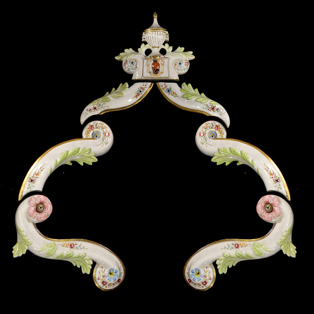 Exquisite French Porcelain Picture Frame Borders, Crown (1 of 10)