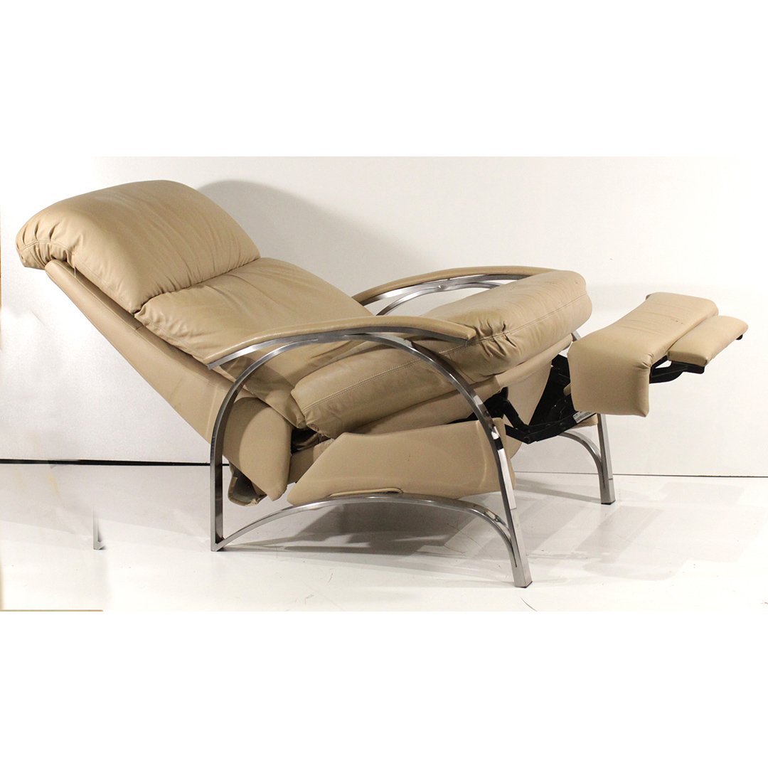 Milo Baughman Style Chrome Flat Bar Reclining Lounge (1 of 7)