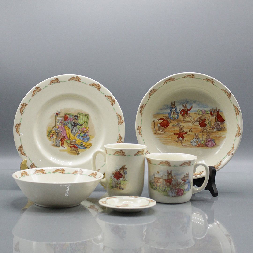 BunnyKins Royal Doulton tableware (1 of 8)