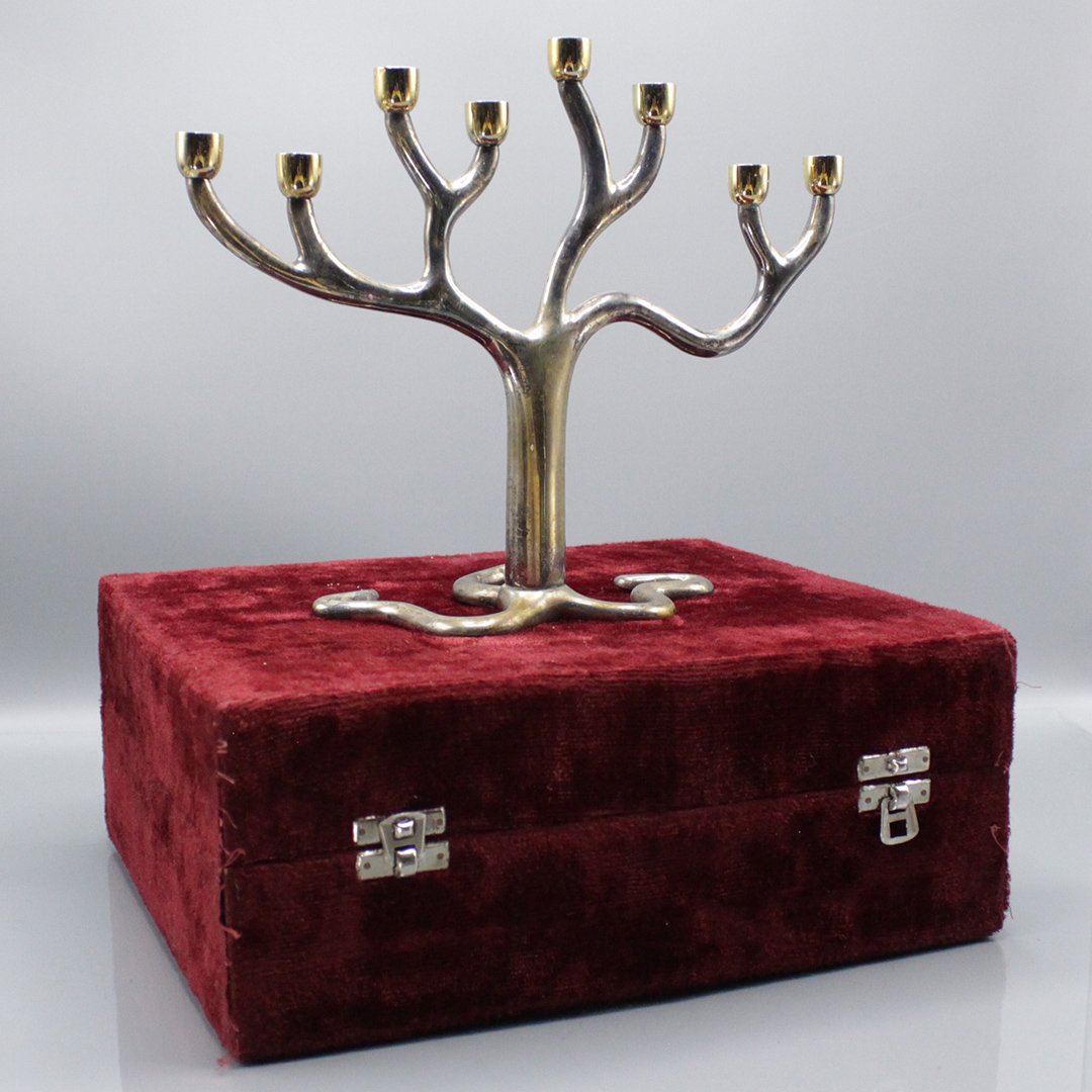 Sandra Kravitz for Rosenthal Judaical menorah: Sandra Kravitz for Rosenthal Judaical menorah Size: 11 x 9 ,