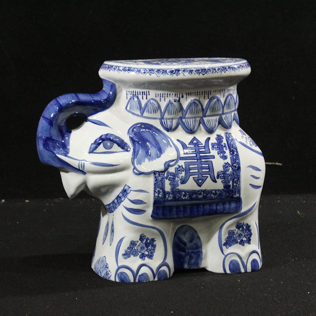 Blue and White Porcelain Elephant Garden Stool: Blue and White Porcelain Elephant Garden Stool, Asian Oriental style. Size: 14 h , 14 x 8