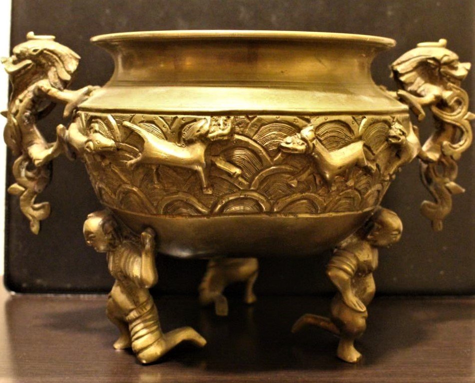 Chinese Oriental Bronze Censor Pot on 3 Figures Legs (1 of 8)