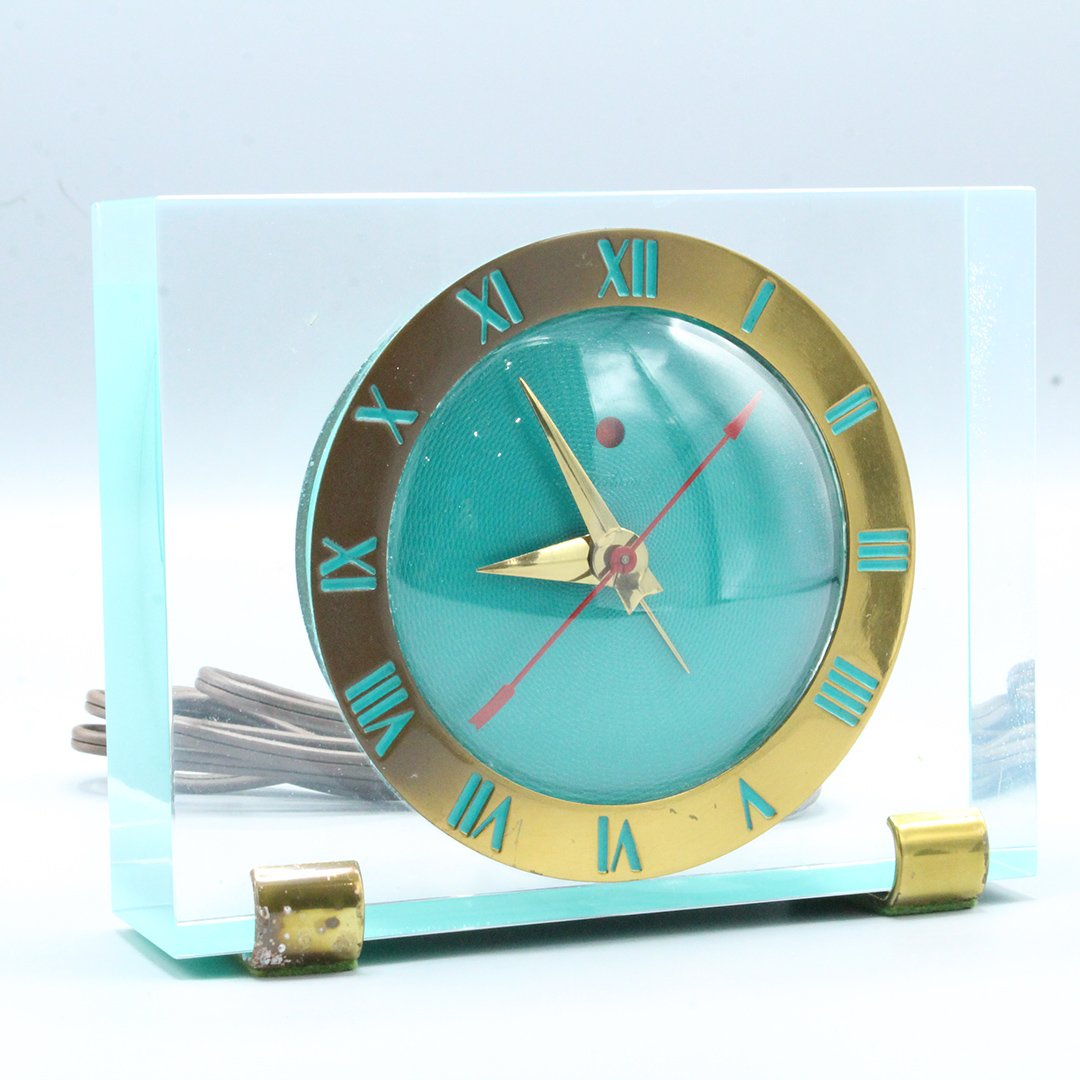 Vintage Lucite Telechrom Electric Clock (1 of 4)