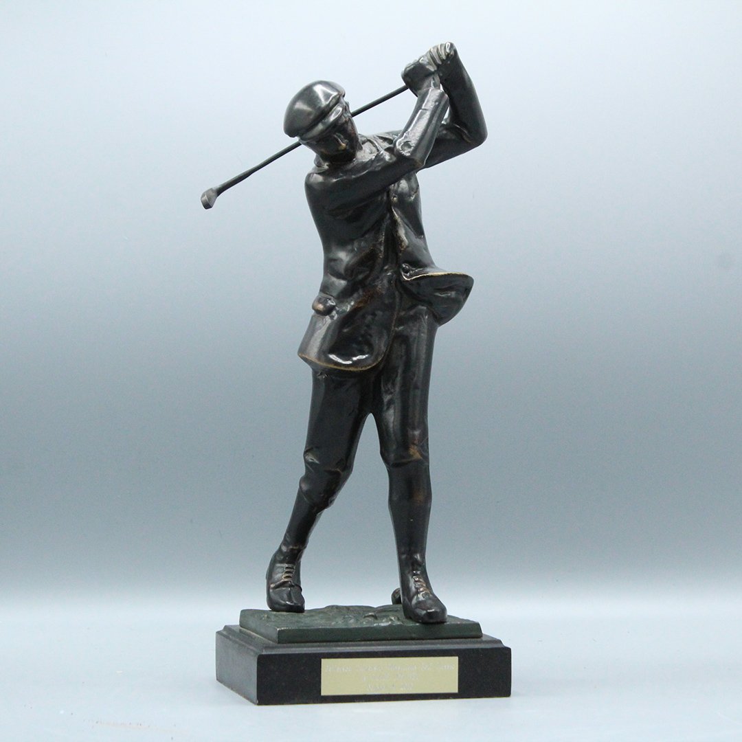 Bronze Clad Golfer Sculpture Statue (1 of 6)