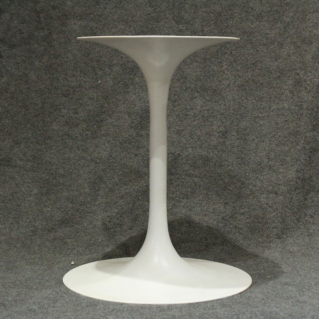 Knoll Attrib. Tulip Saarinen Round Dining Table Base (1 of 4)