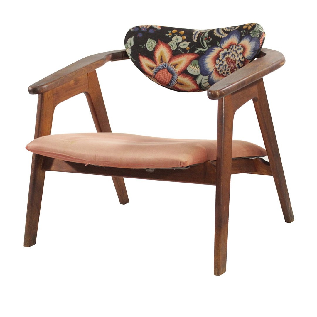 Adrian Pearsall for American Modern Slope Arm Chair: Adrian Pearsall for American Modern Slope Arm Chair. Size: 26 x 28 inches