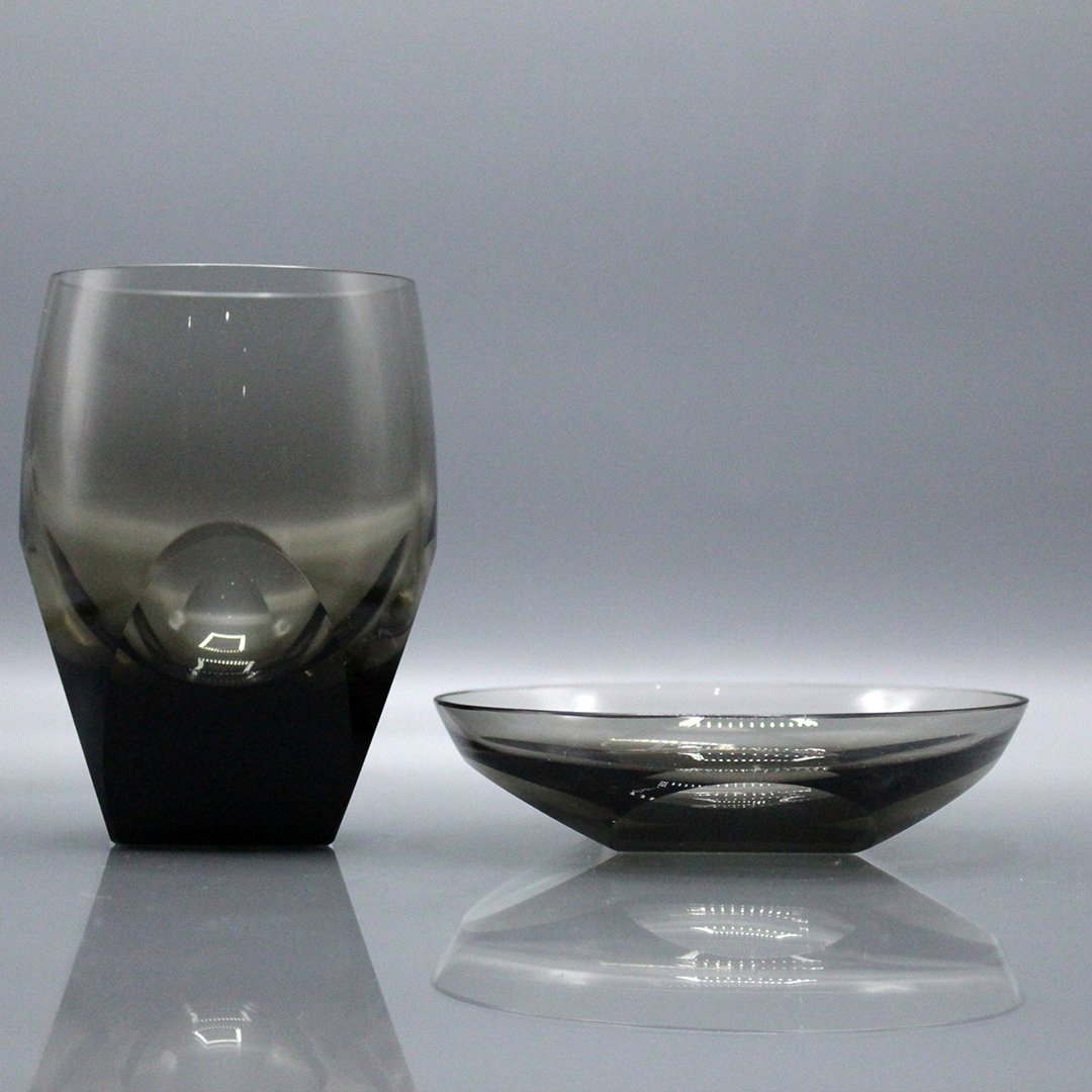 Two Signed MOSER Mid-Century Smoke Glass Faceted Bowls (1 of 13)