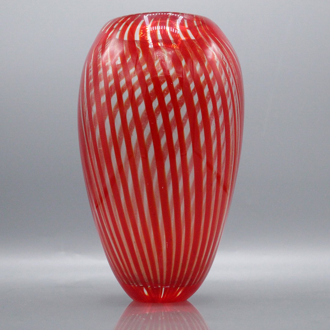 Mid-Century Italian Art Glass Vase Red Lattice Pattern (1 of 7)