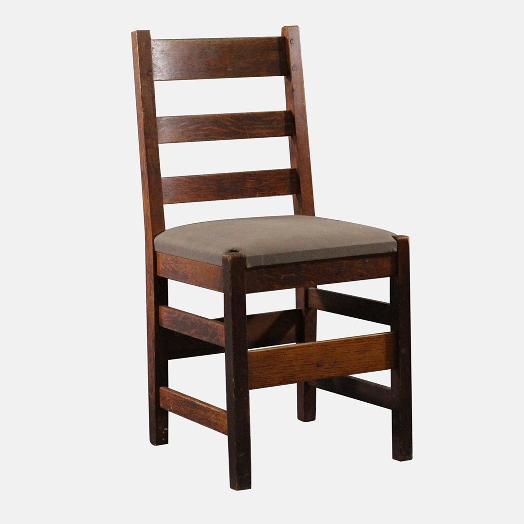 The Work of LJ&G Stickley, Oak Desk Chair or Side Chair: The Work of LJ&G Stickley, Oak desk chair or side chair. Marked. Original finish. Size: 35 in. height, 17 in. wide.