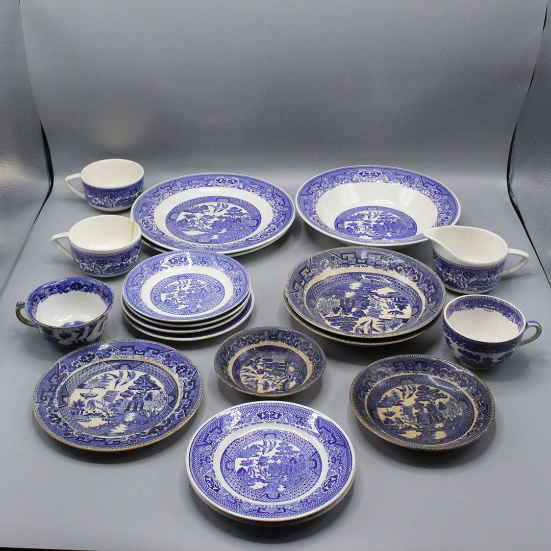 Collection of Antique Ironstone and Buffalo Pottery (1 of 10)