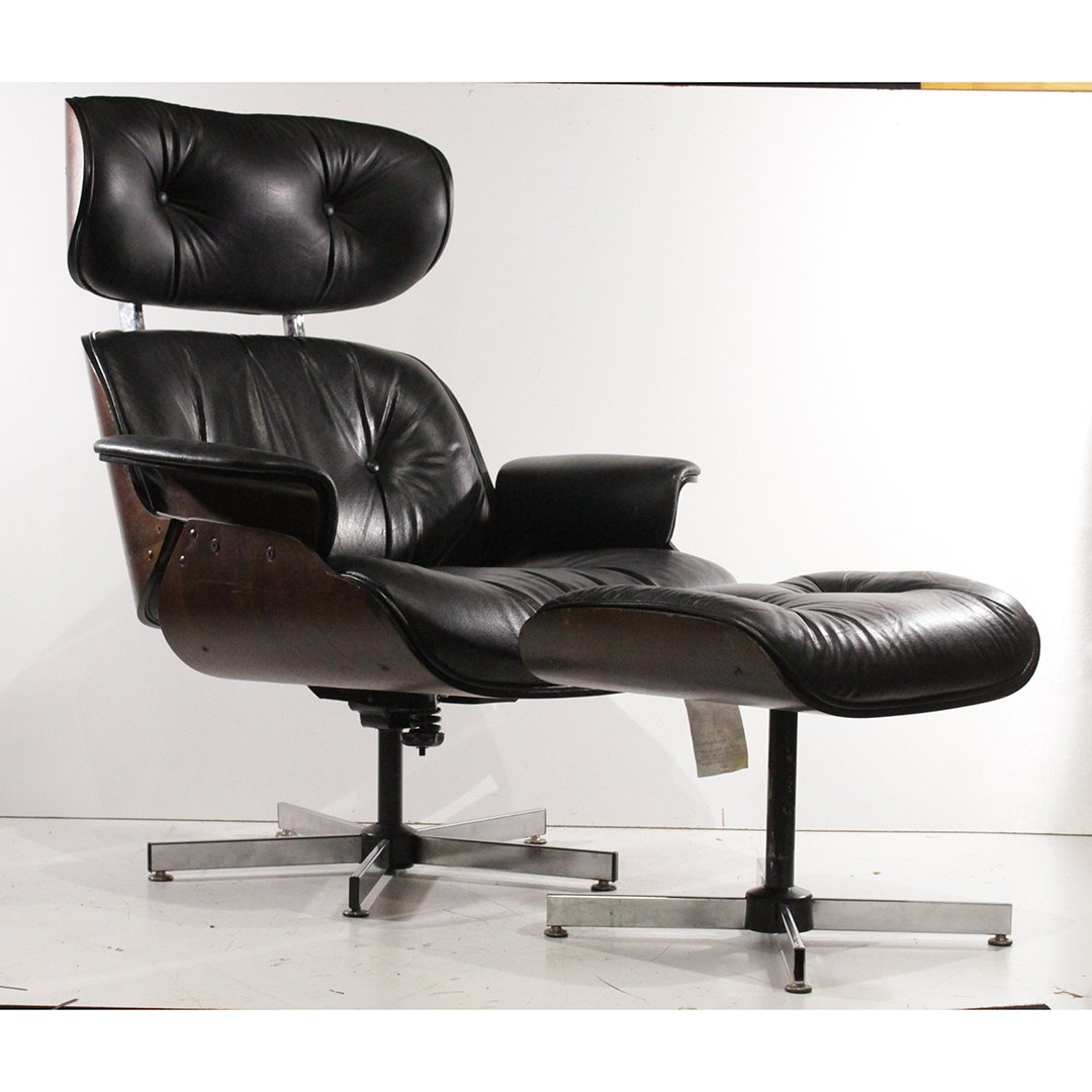 Herman Miller Eames Plycraft Black Lounge Chair Ottoman: Herman Miller Eames Plycraft Black lounge chair with ottoman bent wood arm chair. Has Plycraft label on underside. Size: 40.5 h , 33 w