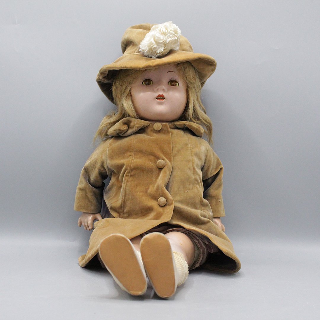 Bisque Head German Doll in Outfit (1 of 6)