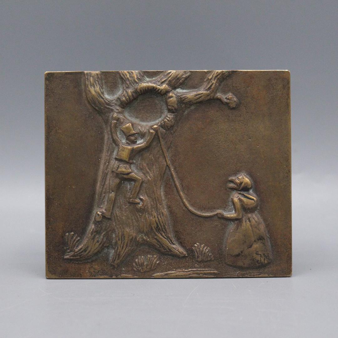Vintage Bronze Box Whimsical Tree Climber Scene (1 of 8)