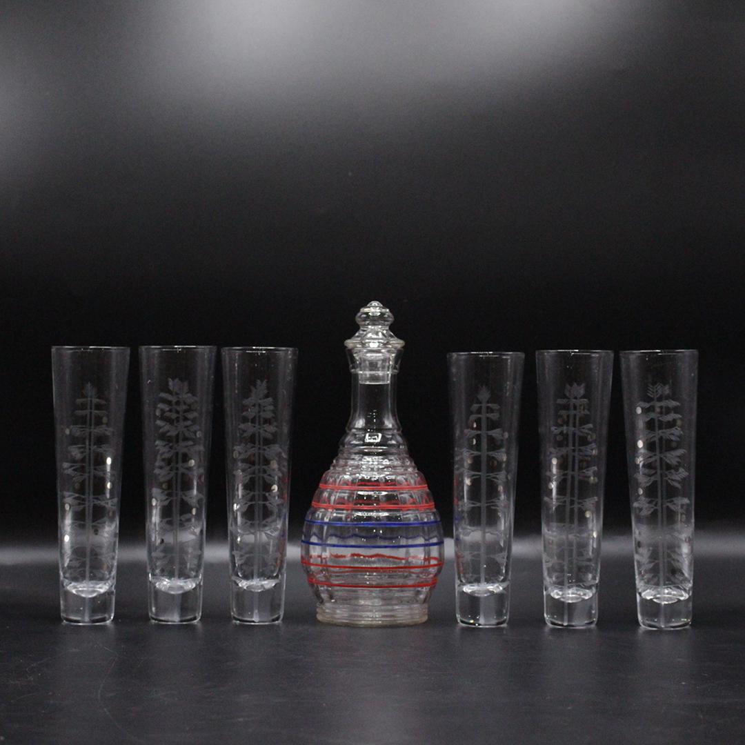 Mid-Century Glass Grouping: 6 Tall Glasses / Decanter (1 of 12)