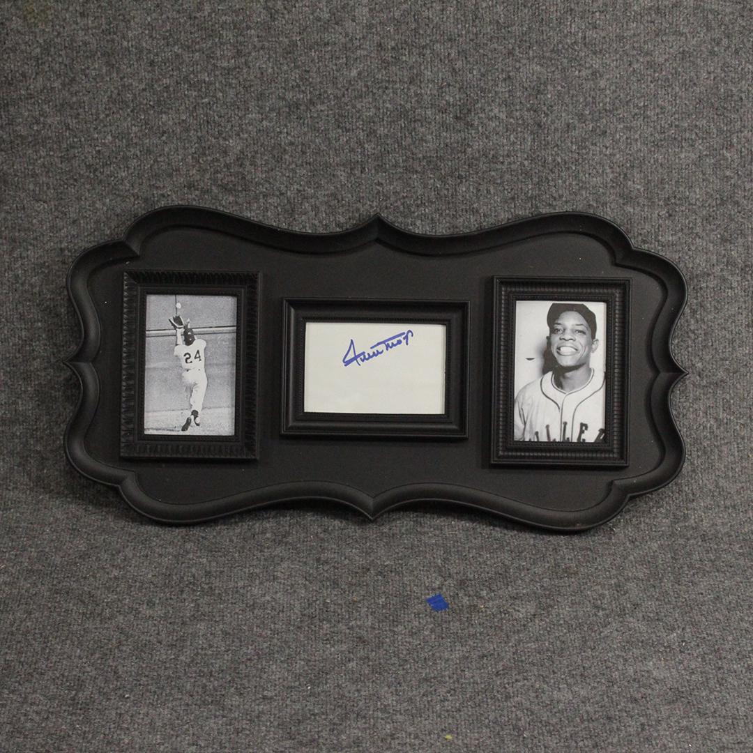 Willie Mays Autograph and Photo Framed with COA (1 of 9)