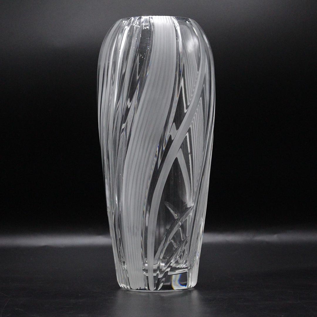 Mid-Century Modern Cut Crystal Glass Vase Swirl Ribbon (1 of 6)