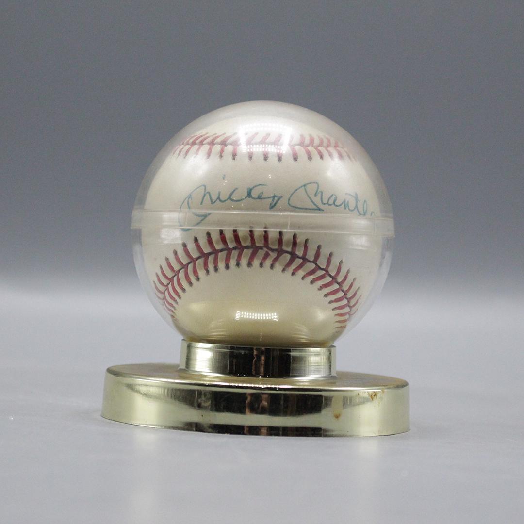 Mickey Mantle Autographed Baseball in Protective Holder (1 of 5)
