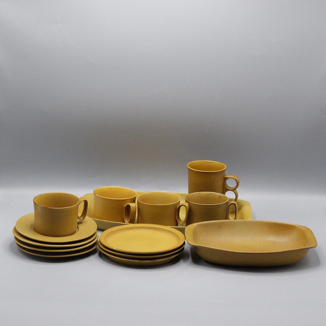14 Pcs.  Mid-Century Design Bennington Potters Vermont (1 of 13)