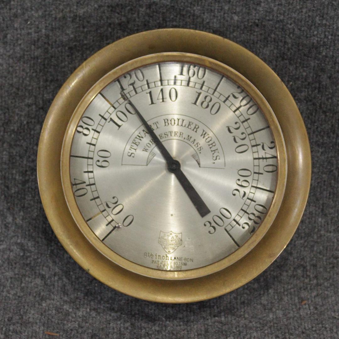 Stewart Boiler Works Brass Round Gauge Worcester Mass (1 of 6)