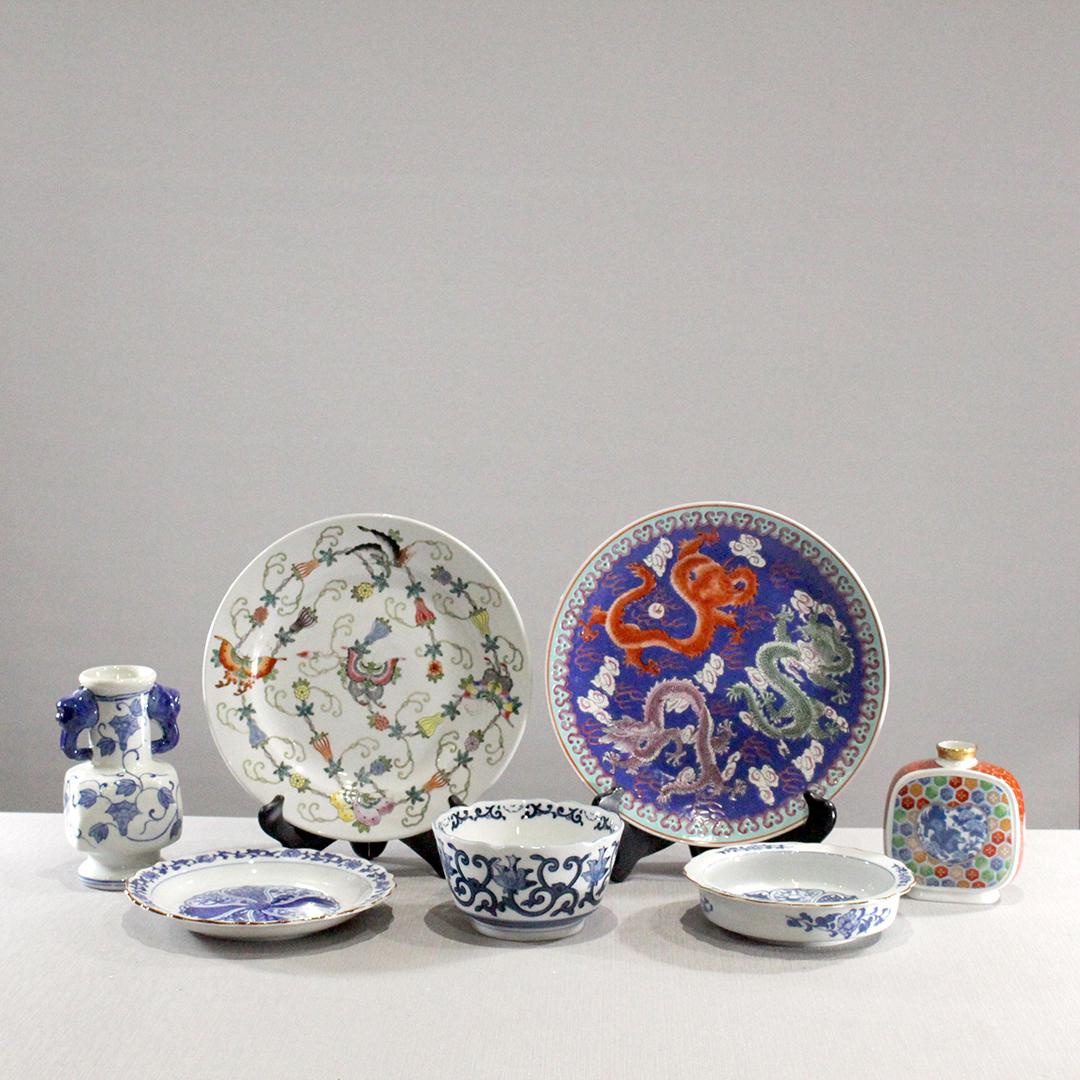 Seven [7] Assorted Chinese Porcelain Plates Bowls Vases (1 of 14)