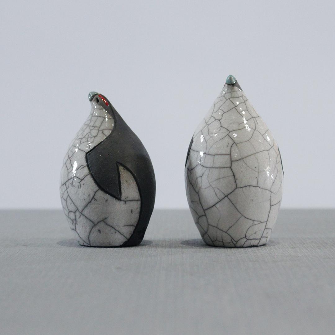 Two [2] Mid-Century Modern Ceramic PENGUIN Figures: Two [2] Mid-Century Modern Ceramic PENGUIN Figures, Signed. Size: 3.5 x 2 inches