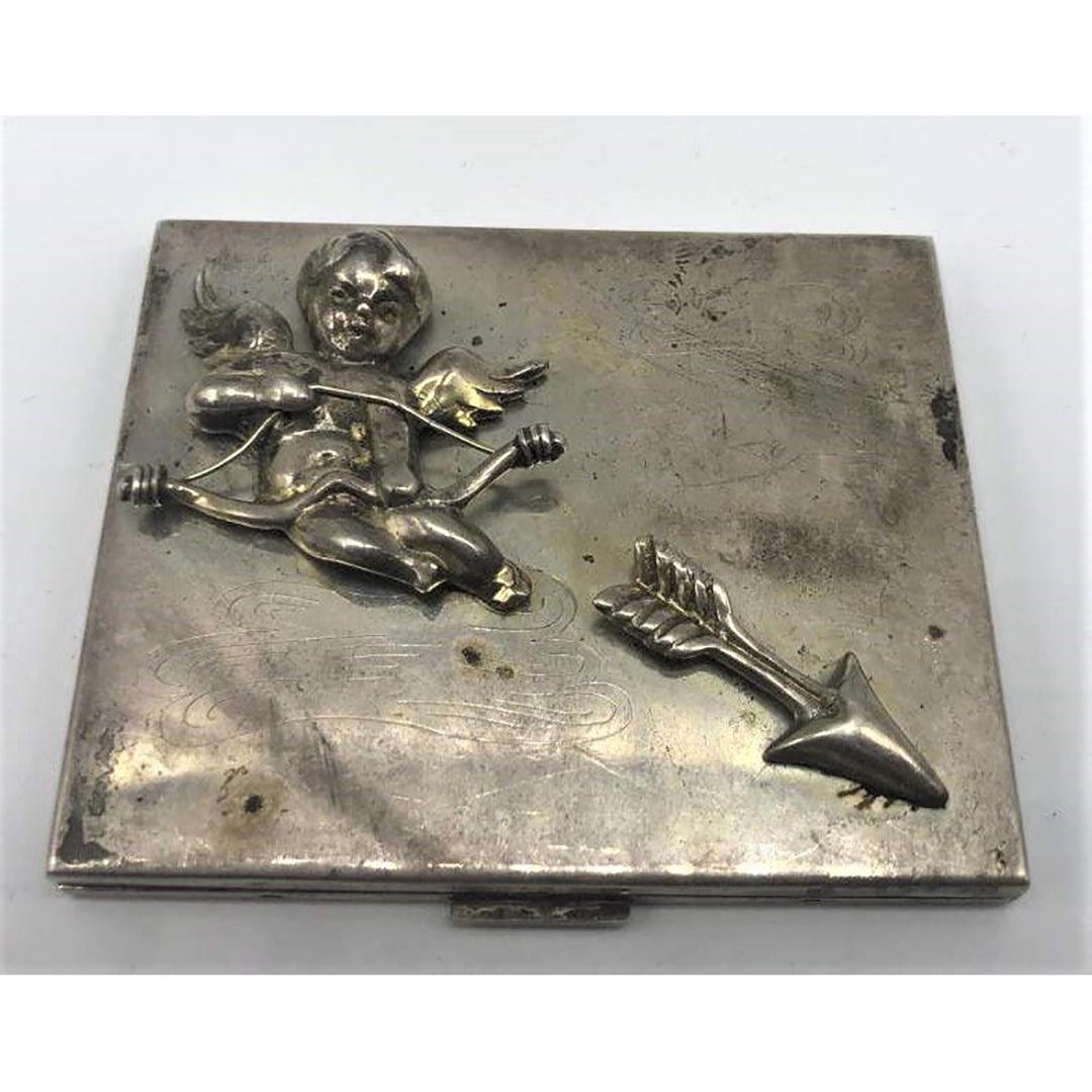 STERLING SILVER MAKEUP CASE with Cherub & Arrow (1 of 6)