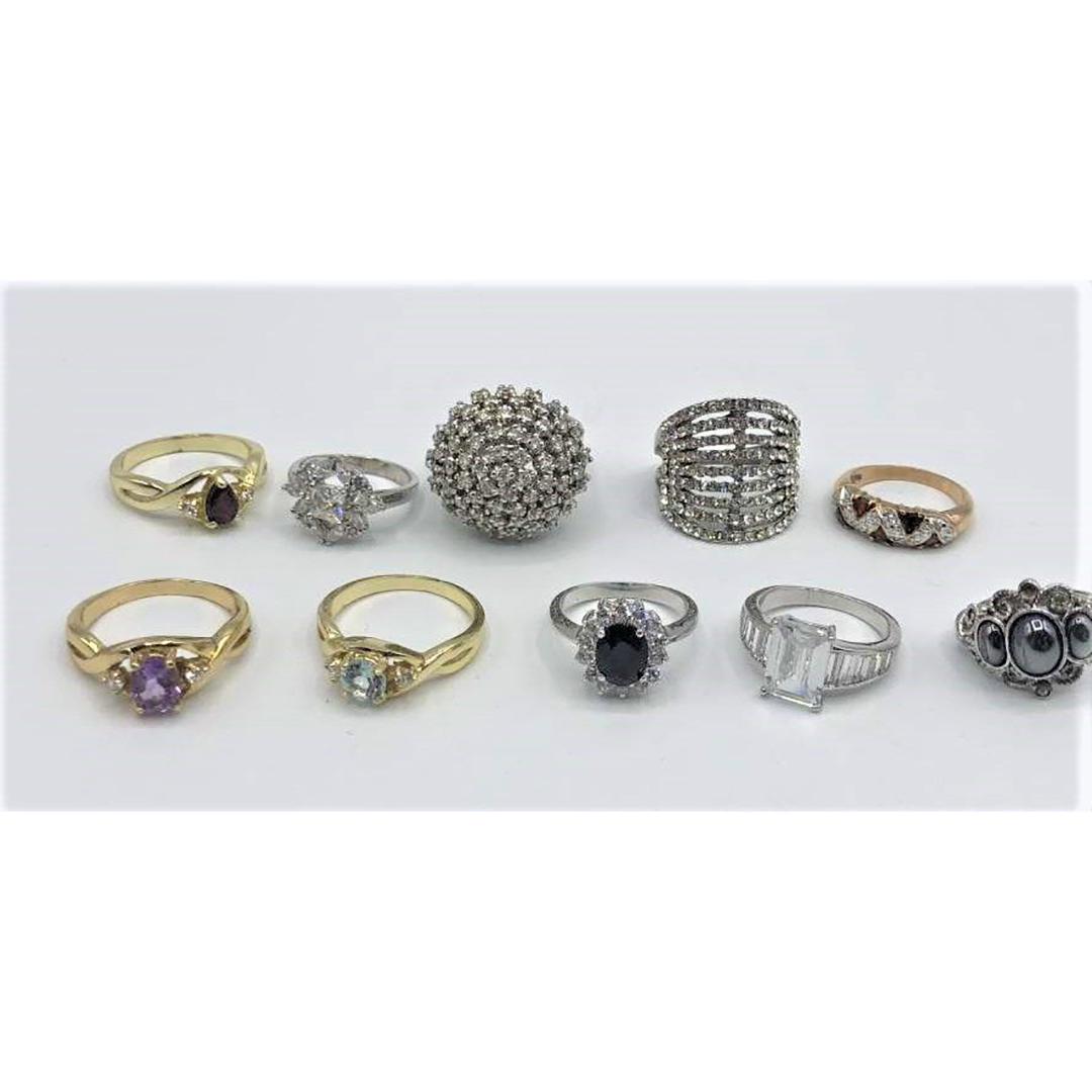 Ten [10] Fancy Costume Jewelry Rings All With Stones (1 of 4)