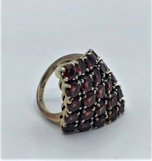 Sterling Silver Ring with Garnets Cocktail Ring (1 of 6)