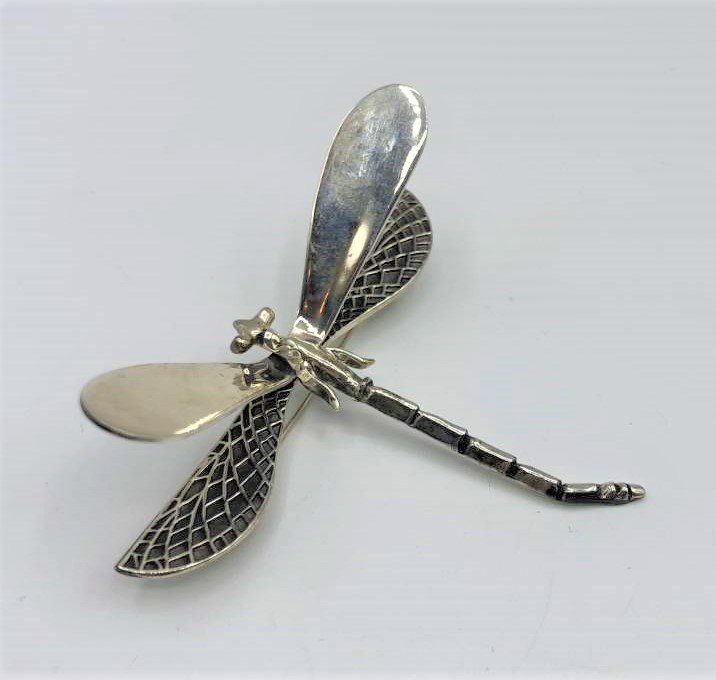 .925 STERLING SILVER Quality DRAGONFLY Brooch (1 of 5)