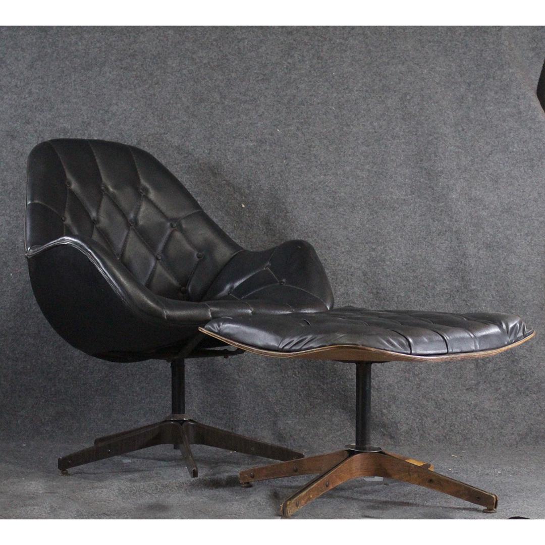 George Mulhauser Mid-Century Modern Chair and Ottoman: George Mulhauser Mid-Century Modern Chair and Ottoman. Size: 32 x 26 inches