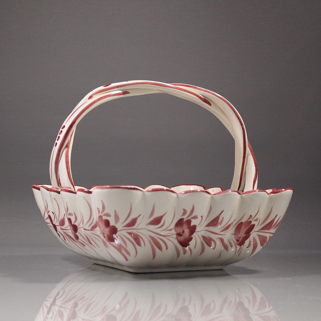 Ceramic Red & White Basket Rooster Motife, Portugal: Ceramic Red & White Basket Rooster Motife, Portugal. Size: 8 x 10 inches