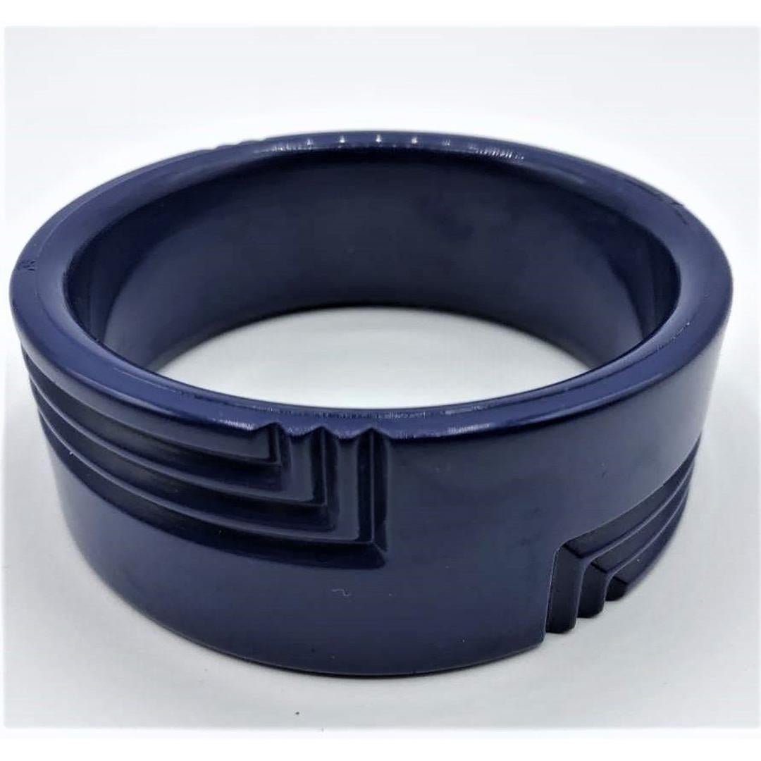 Art Deco Blue Bakelite Wide Bangle Bracelet, W. Germany: Art Deco Blue Bakelite Wide Bangle Bracelet, made in Western Germany. Nice Art Deco lines decoration. Size: 3 in. diameter , 1 1/8 in. wide.