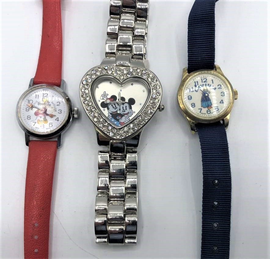 3 Assorted Novelty Watches: Cinderella, Minnie Mouse: 3 Assorted Novelty Watches: Cinderella, Minnie Mouse , Mickey and Minnie. Sizes: bezels 1 in. to 1.5 in.