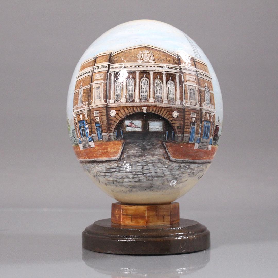 Hand Decorated Egg on Stand Recreation Pier, Baltimore: Hand Decorated Egg on Stand Recreation Pier, Baltimore MD. Signed Phyllis. Size: 7 in. height, 4 in. wide