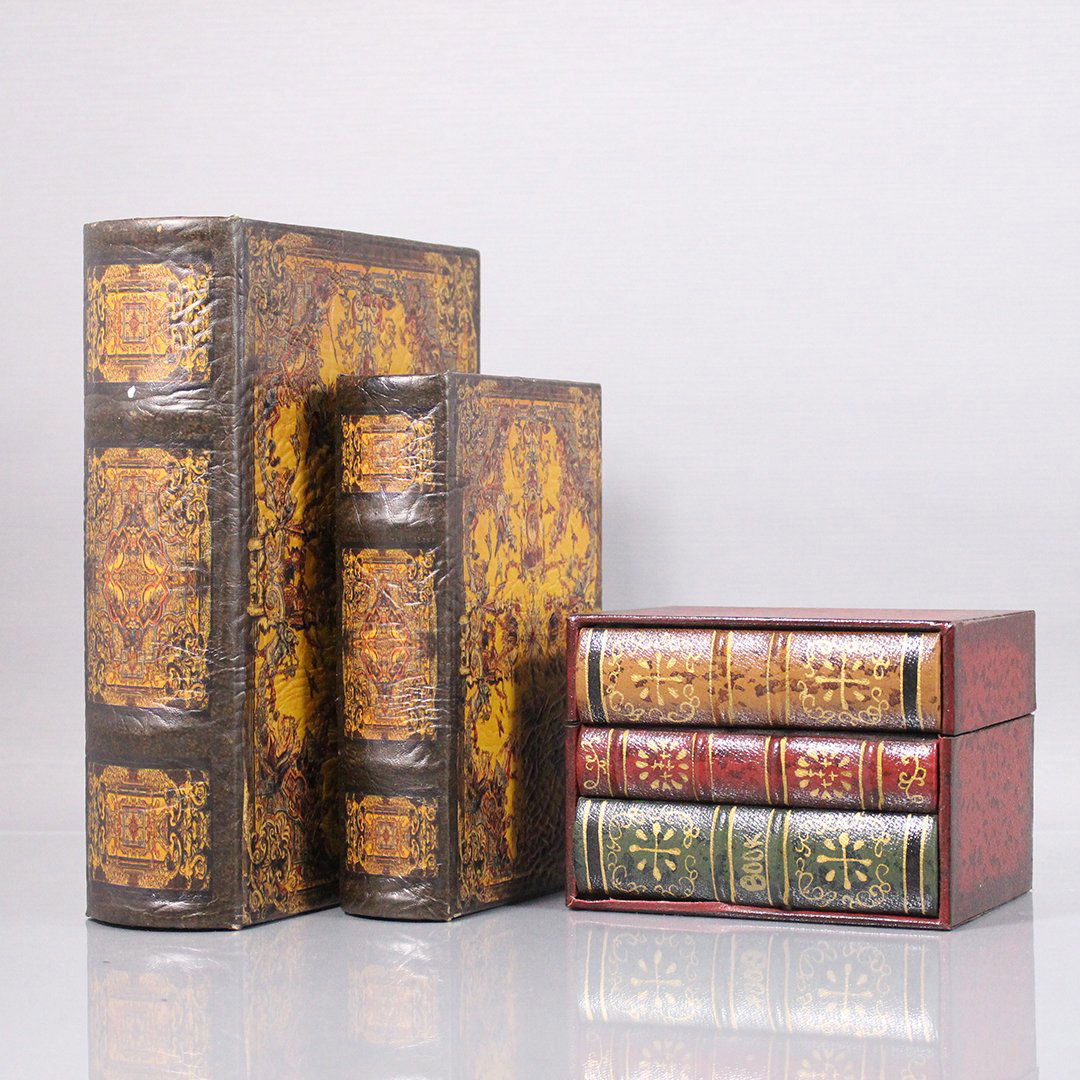 [3] Leather Bound Books are Secret Hidden Boxes (1 of 7)