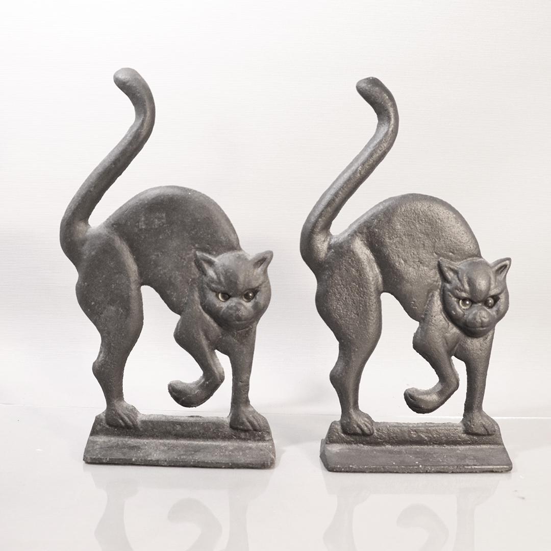 [2] Matching Cast Iron Halloween Cat Doorstops (1 of 3)