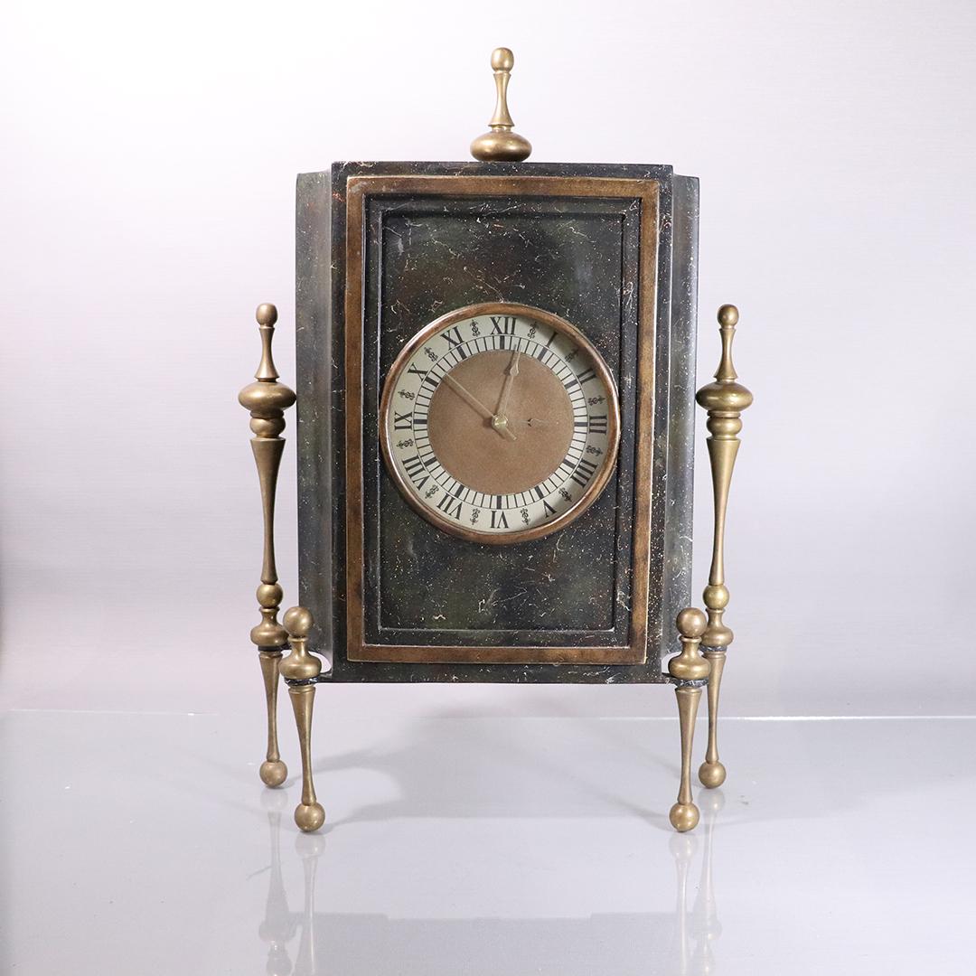 Metal and Brass Old Paris Style Mantle Clock (1 of 7)
