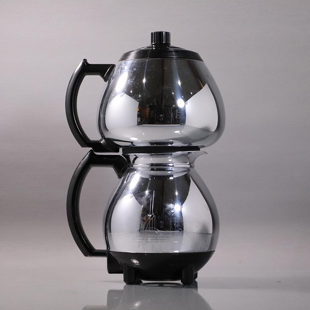Sunbeam Coffeemaker Vintage Chrome Double Bubble Stack: Sunbeam Coffeemaker Vintage Chrome Double Bubble Stack, with cord. Clean. Model C30A; Size: 13 in. height , 7.5 in. wide