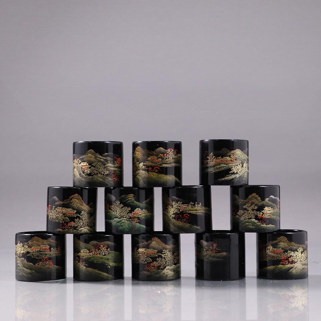 Set 12 Chinese Black Lacquer Napkin Ring Holders Scenic: Set 12 Chinese Black Lacquer Napkin Ring Holders Scenic. Size: 1.75 in. diameter. (amount 12x )
