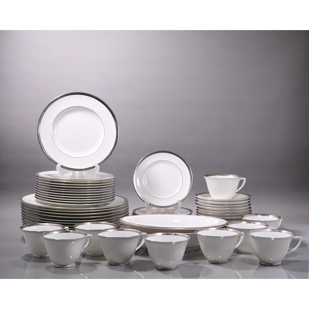 59 Pieces Royal Worcester Fine Porcelain Dinnerware: 59 Pieces Royal Worcester Fine Porcelain Dinnerware. c. 1964, Malvern pattern. England. Size/amounts : 10x cups, 12x saucers, 11x bread plates 6 in. w , 12x salad 8 w, 12x dinner 10.5 in. w , 2x servi