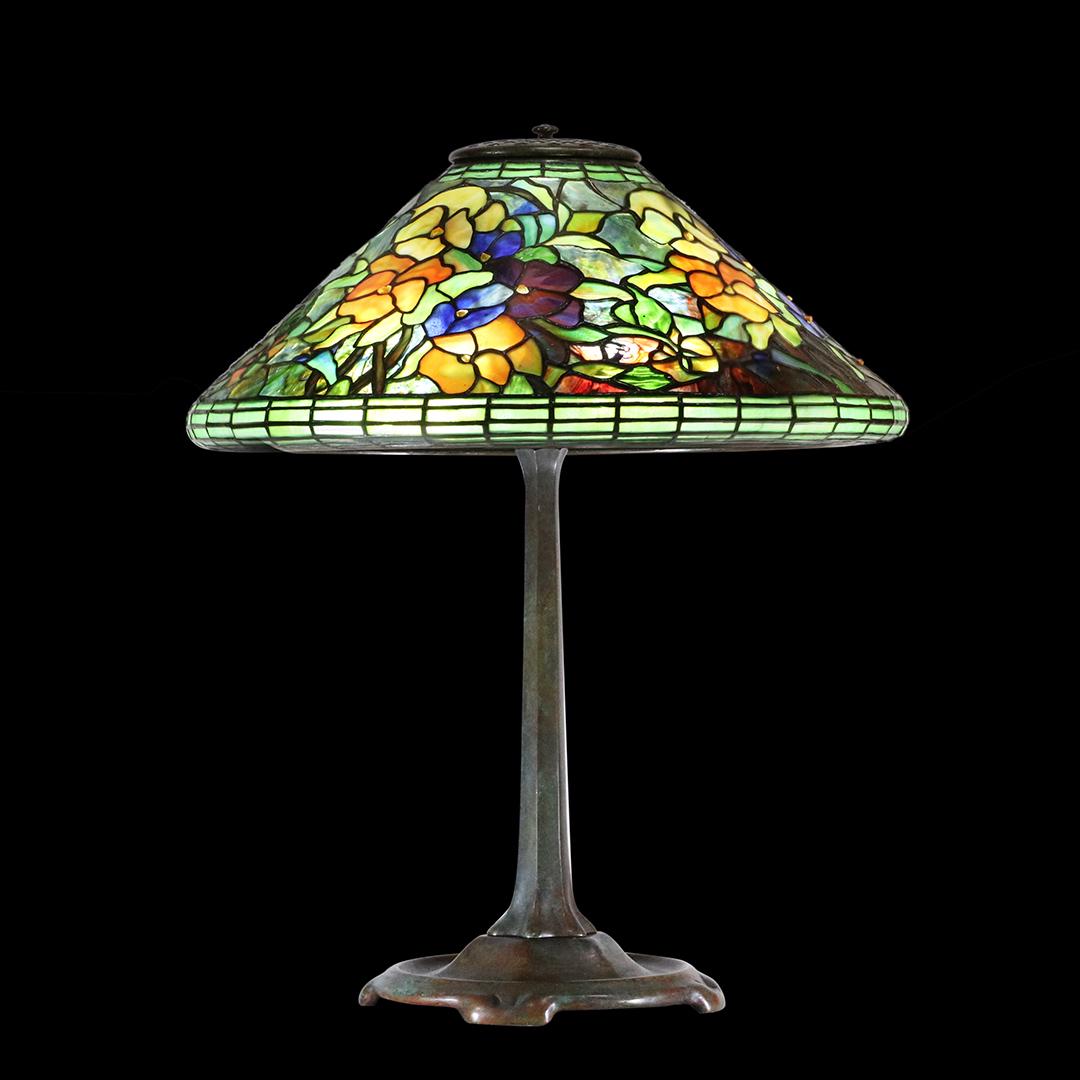 TIFFANY STUDIOS Pansy Tuck Leaded Glass Lamp SIGNED: TIFFANY STUDIOS Pansy Tuck Under Leaded Glass Lamp SIGNED Shade and Base. Shade is signed: Tiffany Studios New York; Base is signed and numbered: Tiffany Studios New York #533. Good patina finish. Siz
