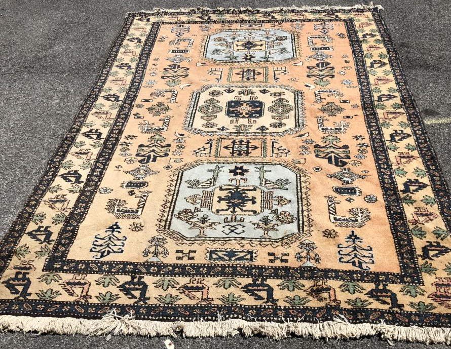 Serapi Pattern Hand Made Wool Oriental Area Size Rug: Serapi Pattern Hand Made Wool Oriental Area Size Rug. Clean. Soft Colors. Size: 7 ft. 2 in. x 10 ft. 4 in.