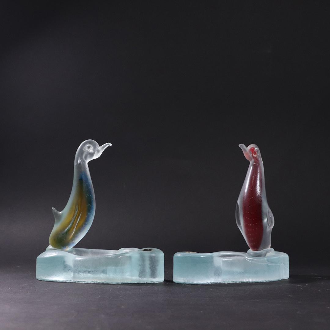 [2] Two Murano Art Glass Standing Penguin Figure Dishes (1 of 8)
