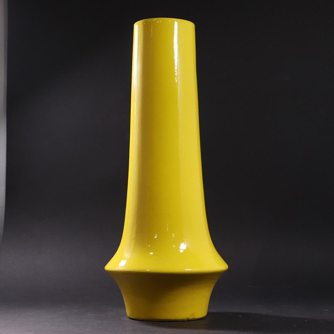 Modern Design Yellow Glaze Ceramic Cylindrical Vase (1 of 5)