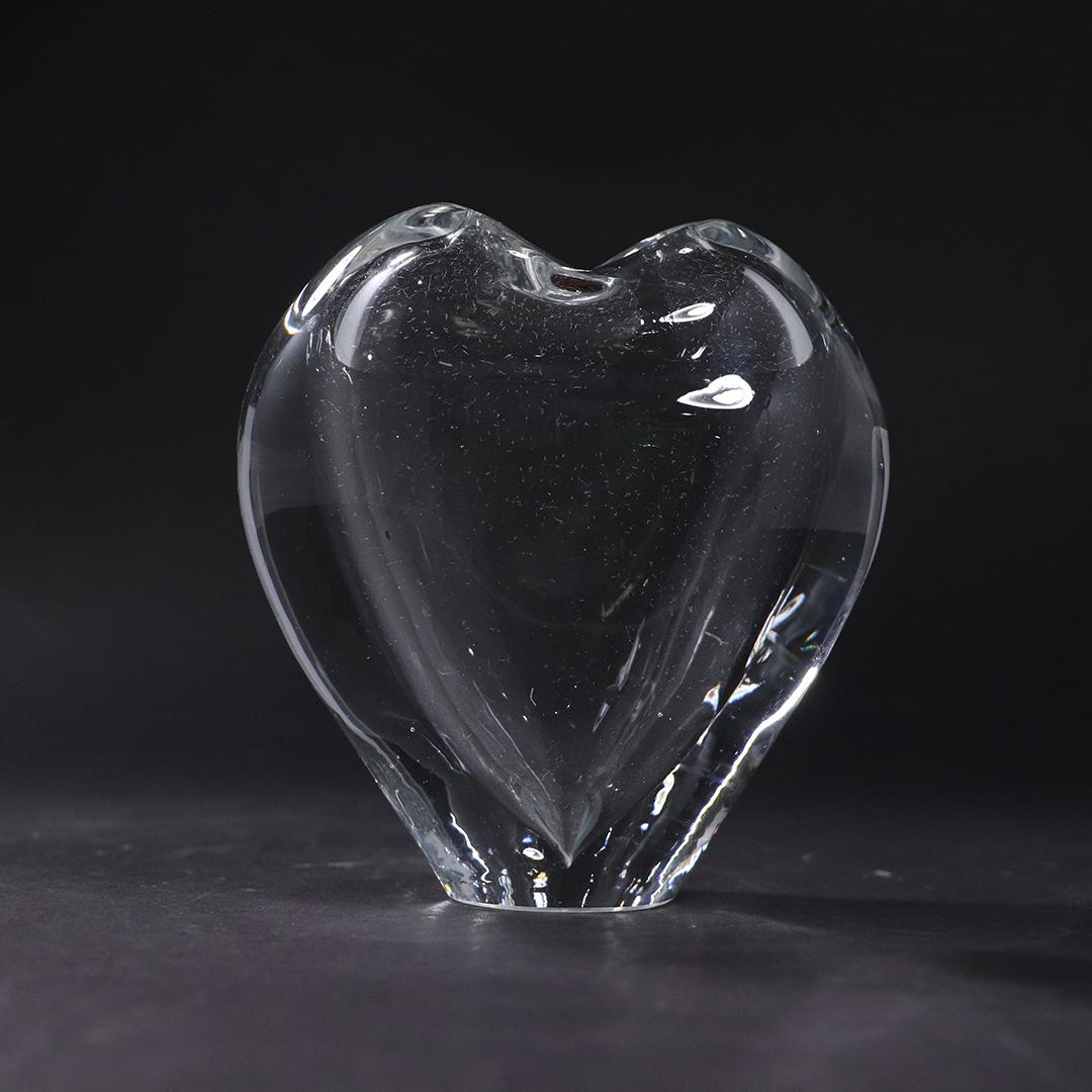 BLENKO Hand Made Crystal Glass Heart Shaped Bud Vase (1 of 5)