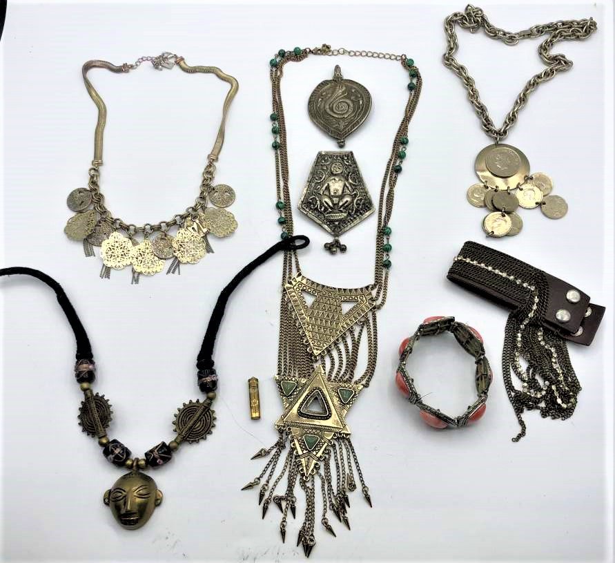 [9] Assorted South American Glamour Costume Jewelry (1 of 13)