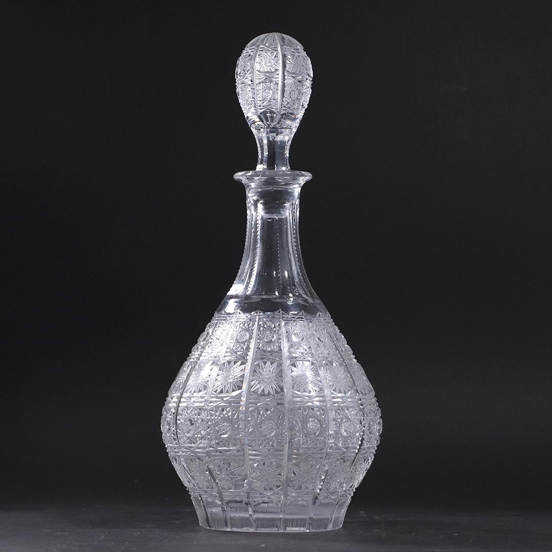 American Brilliant Cut Glass Decanter Daisy & Button: American Brilliant Cut Glass Decanter Daisy & Button. size: 13.5h x 5w